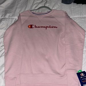 Light Pink Champion Sweatshirt 🤍